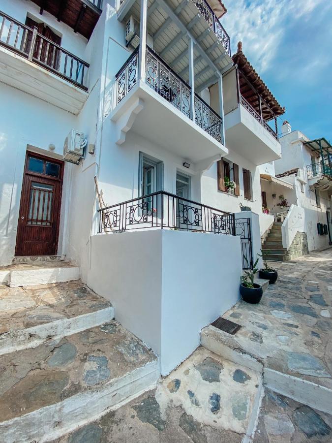 Evagelias Suite Skopelos Town Bagian luar foto
