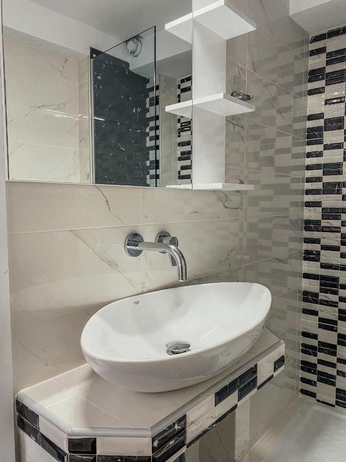 Evagelias Suite Skopelos Town Bagian luar foto