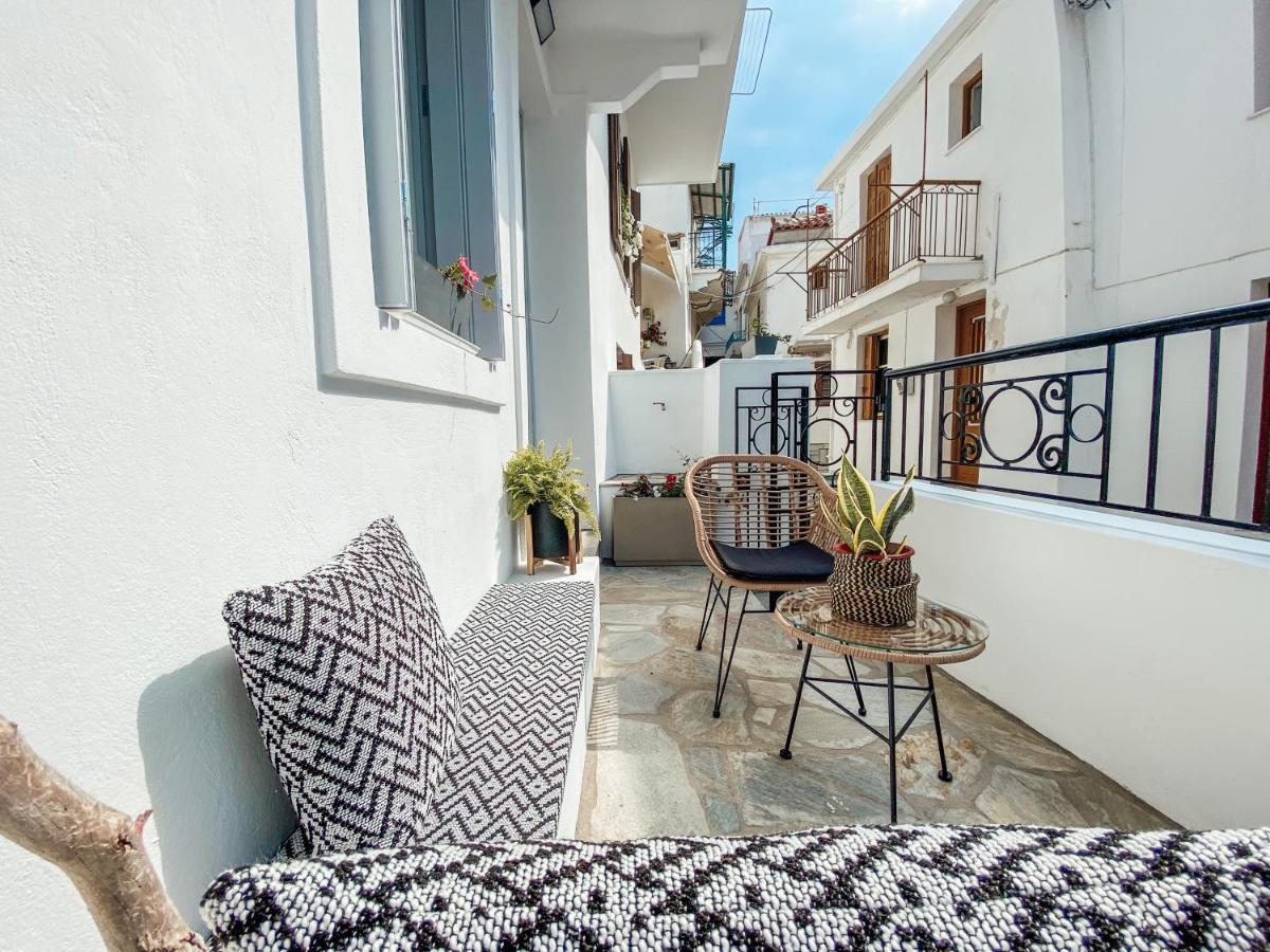 Evagelias Suite Skopelos Town Bagian luar foto