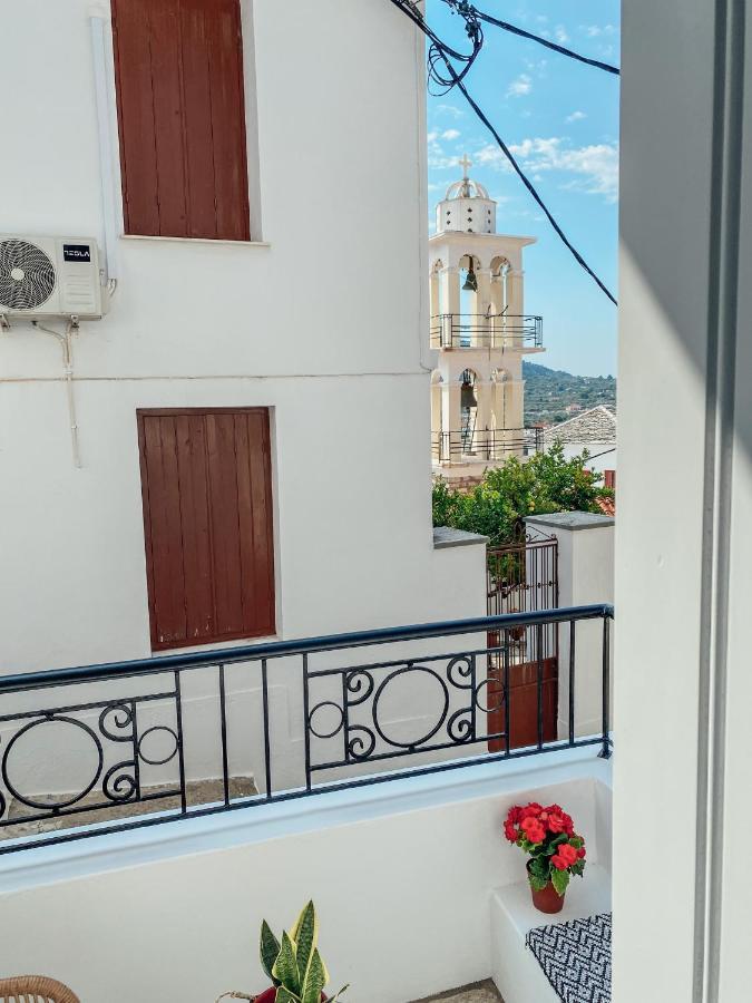 Evagelias Suite Skopelos Town Bagian luar foto